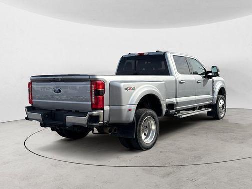 2024 Ford F-450 Lariat