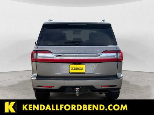Mocha 2019 Lincoln Navigator Reserve