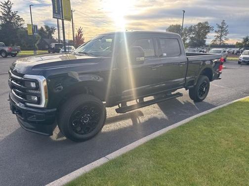 2024 Ford F-350 Lariat Super Duty