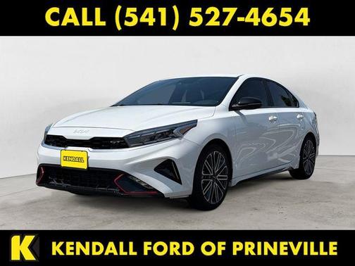 Snow White Pearl 2023 Kia Forte GT