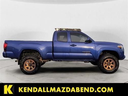 2022 Toyota Tacoma SR5