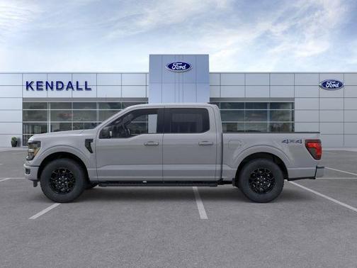 Avalanche 2026 Ford F-150 XLT