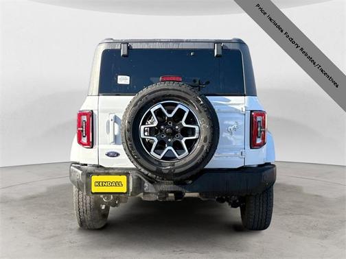 2025 Ford Bronco Outer Banks