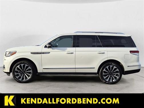 2023 Lincoln Navigator Reserve