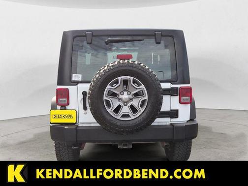 Bright White Clearcoat 2017 Jeep Wrangler Rubicon