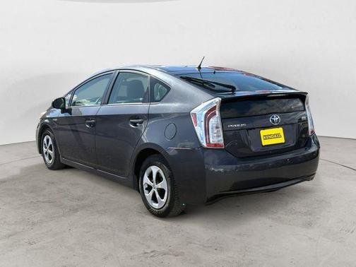 Winter Gray Metallic 2015 Toyota Prius Two