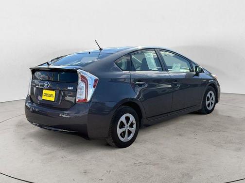 Winter Gray Metallic 2015 Toyota Prius Two