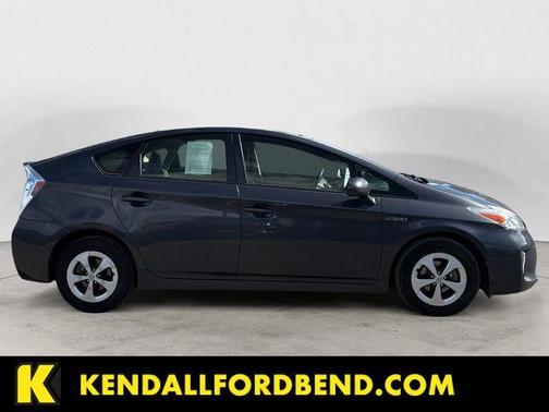 Winter Gray Metallic 2015 Toyota Prius Two