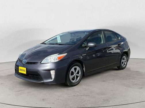 Winter Gray Metallic 2015 Toyota Prius Two
