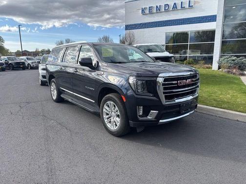 2023 GMC Yukon XL SLT