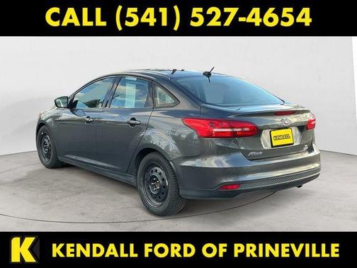 Magnetic 2017 Ford Focus SE