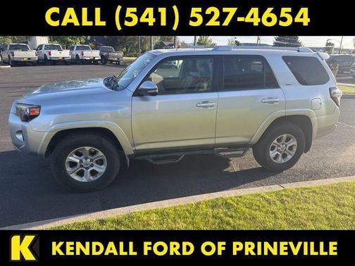 Classic Silver Metallic 2016 Toyota 4Runner SR5 Premium
