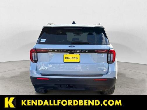White Metallic 2026 Ford Explorer Active