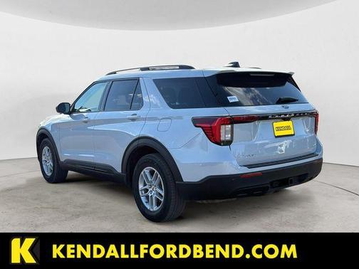 White Metallic 2026 Ford Explorer Active