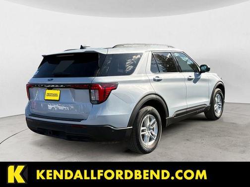 White Metallic 2026 Ford Explorer Active