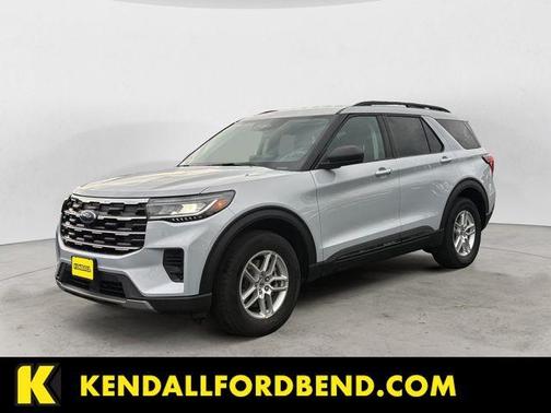 White Metallic 2026 Ford Explorer Active