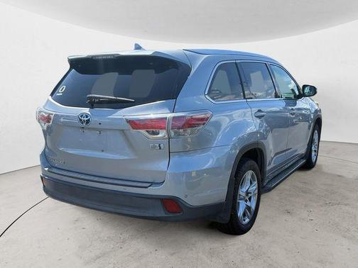Silver Sky Metallic 2014 Toyota Highlander Hybrid Limited