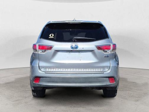 Silver Sky Metallic 2014 Toyota Highlander Hybrid Limited