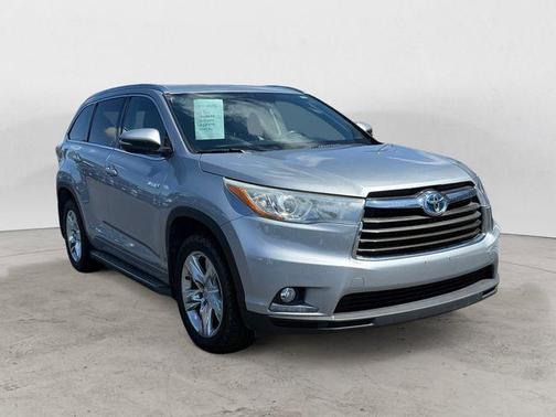 Silver Sky Metallic 2014 Toyota Highlander Hybrid Limited