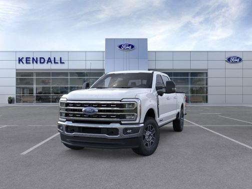Oxford White 2026 Ford F-250 Lariat