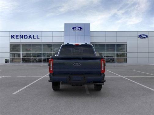 2025 Ford F-350 Lariat Super Duty