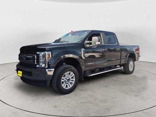 Black Metallic 2019 Ford F-250 XL
