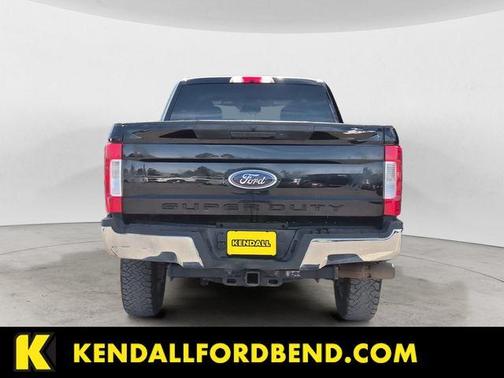 Black Metallic 2019 Ford F-250 XL