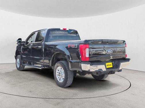 Black Metallic 2019 Ford F-250 XL