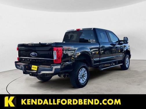 Black Metallic 2019 Ford F-250 XL