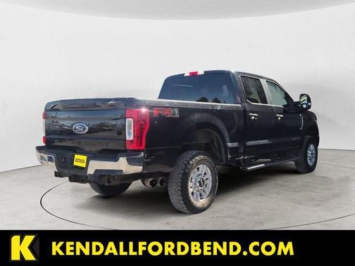 Black Metallic 2019 Ford F-250 XL