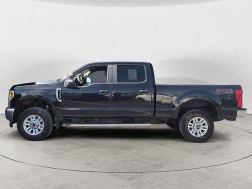 Black Metallic 2019 Ford F-250 XL