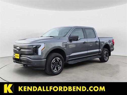 2023 Ford F-150 Lightning XLT
