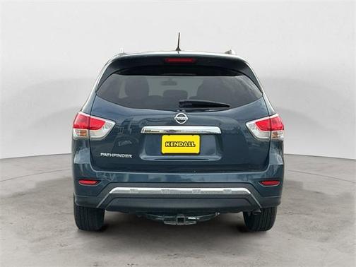 2016 Nissan Pathfinder S