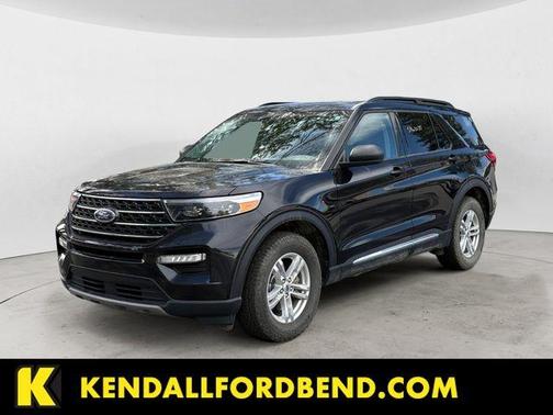 Agate Black Metallic 2023 Ford Explorer XLT
