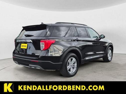 Agate Black Metallic 2023 Ford Explorer XLT