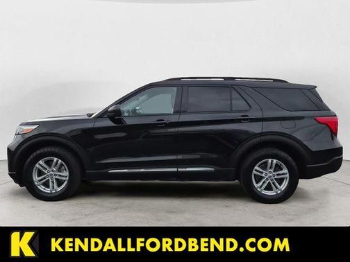 Agate Black Metallic 2023 Ford Explorer XLT