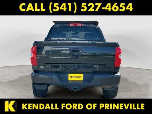 Midnight Black Metallic 2018 Toyota Tundra SR5
