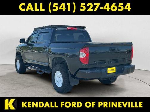 Midnight Black Metallic 2018 Toyota Tundra SR5