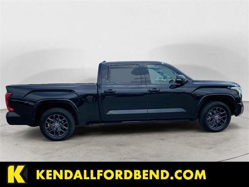 2022 Toyota Tundra Platinum