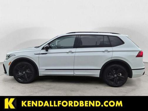 Opal White Pearl Effect 2024 Volkswagen Tiguan 2.0T SE R-Line Black