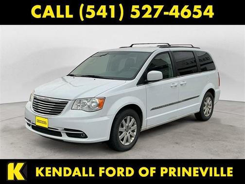 2013 Chrysler Town & Country Touring