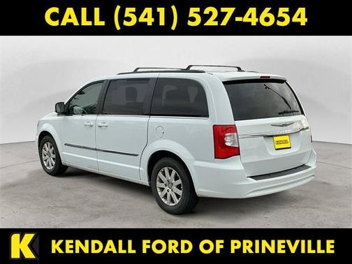 2013 Chrysler Town & Country Touring