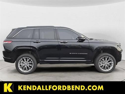2023 Jeep Grand Cherokee Summit