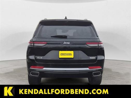 2023 Jeep Grand Cherokee Summit