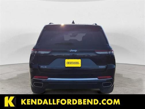 2023 Jeep Grand Cherokee Summit