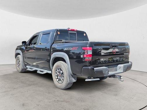 Black 2022 Nissan Frontier PRO-4X