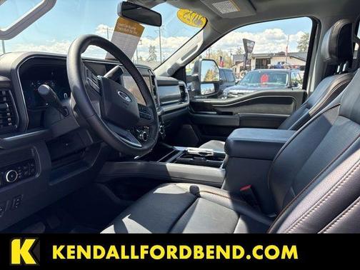 Avalanche 2025 Ford F-450 Lariat