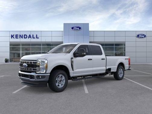 Oxford White 2026 Ford F-350 XLT