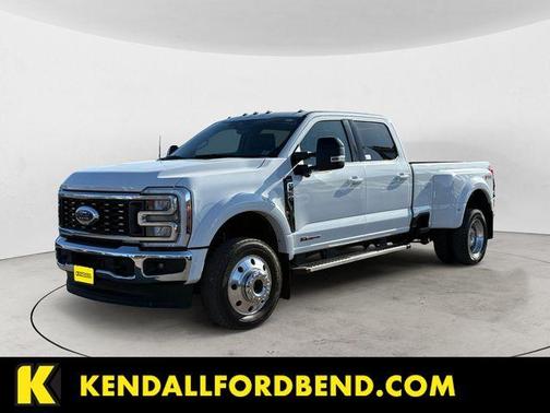 Oxford White 2025 Ford F-450 Lariat