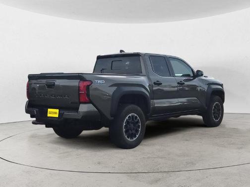 Bronze 2026 Toyota Tacoma Hybrid TRD